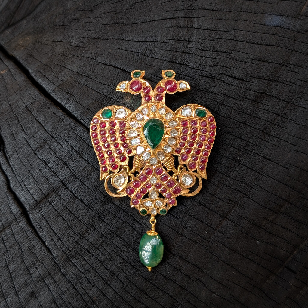 Pendant - 3L - Gandaberunda - Uncut Diamond Emerald Cob Ruby Pendant - 3L - Gandaberunda - Uncut Diamond Emerald Cob Ruby